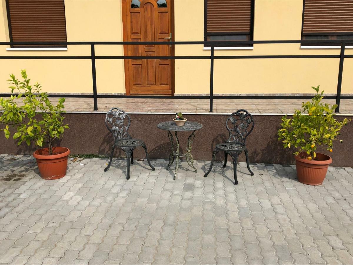 S'Schnoganeschd Villa Nemesvid Exteriör bild