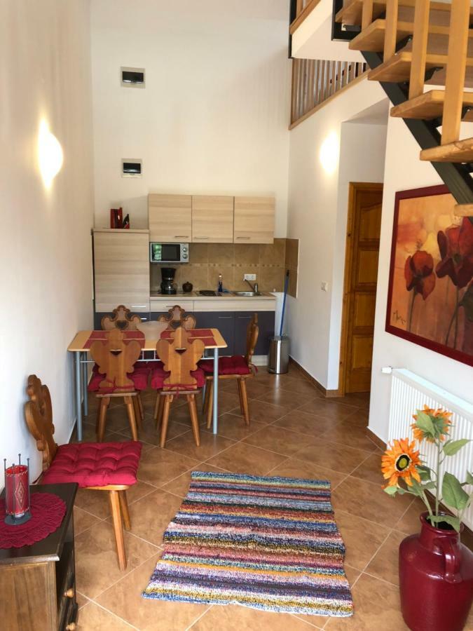 S'Schnoganeschd Villa Nemesvid Exteriör bild